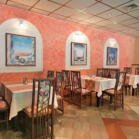 Хотел сигма